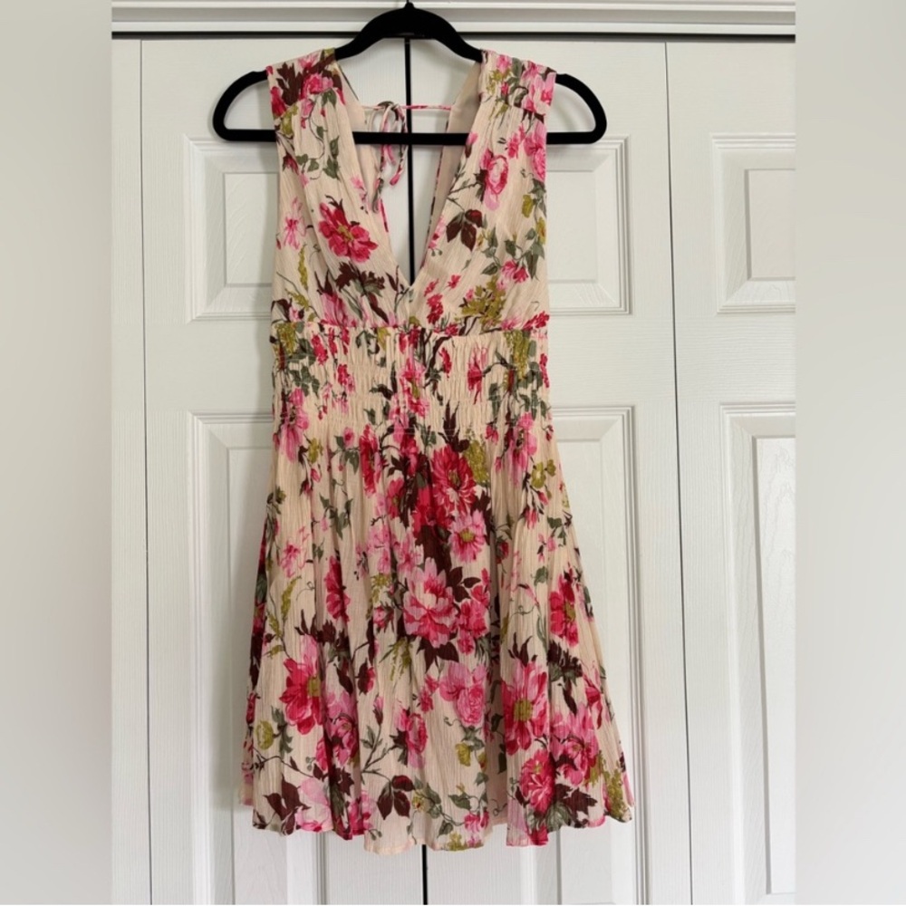Abercrombie & Fitch Floral Sleeveless Dress